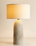 Designer-Tischlampe Svelvik von DEBARRO