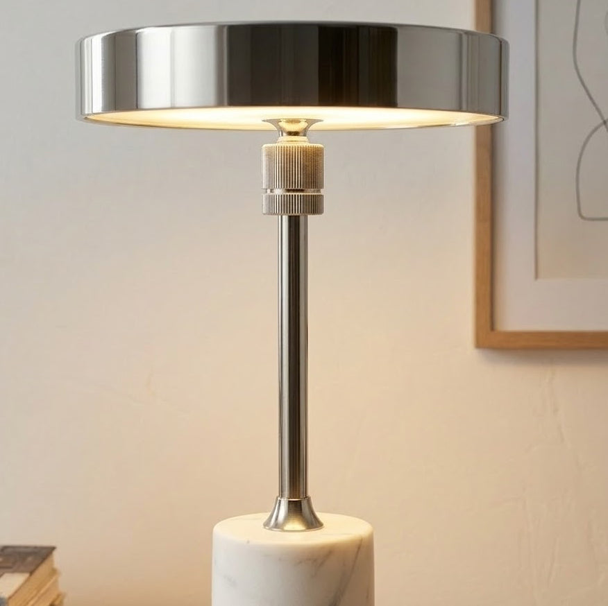 Kabellose Designerlampe Vadsø von Dyberg Larsen